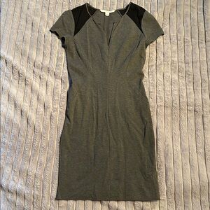 DIANE VON FURSTENBURG Chic Gray and Black Mini Dress SIZE 6